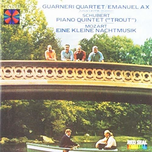 MOZART: EINE KLEINE NACHTMUSIK