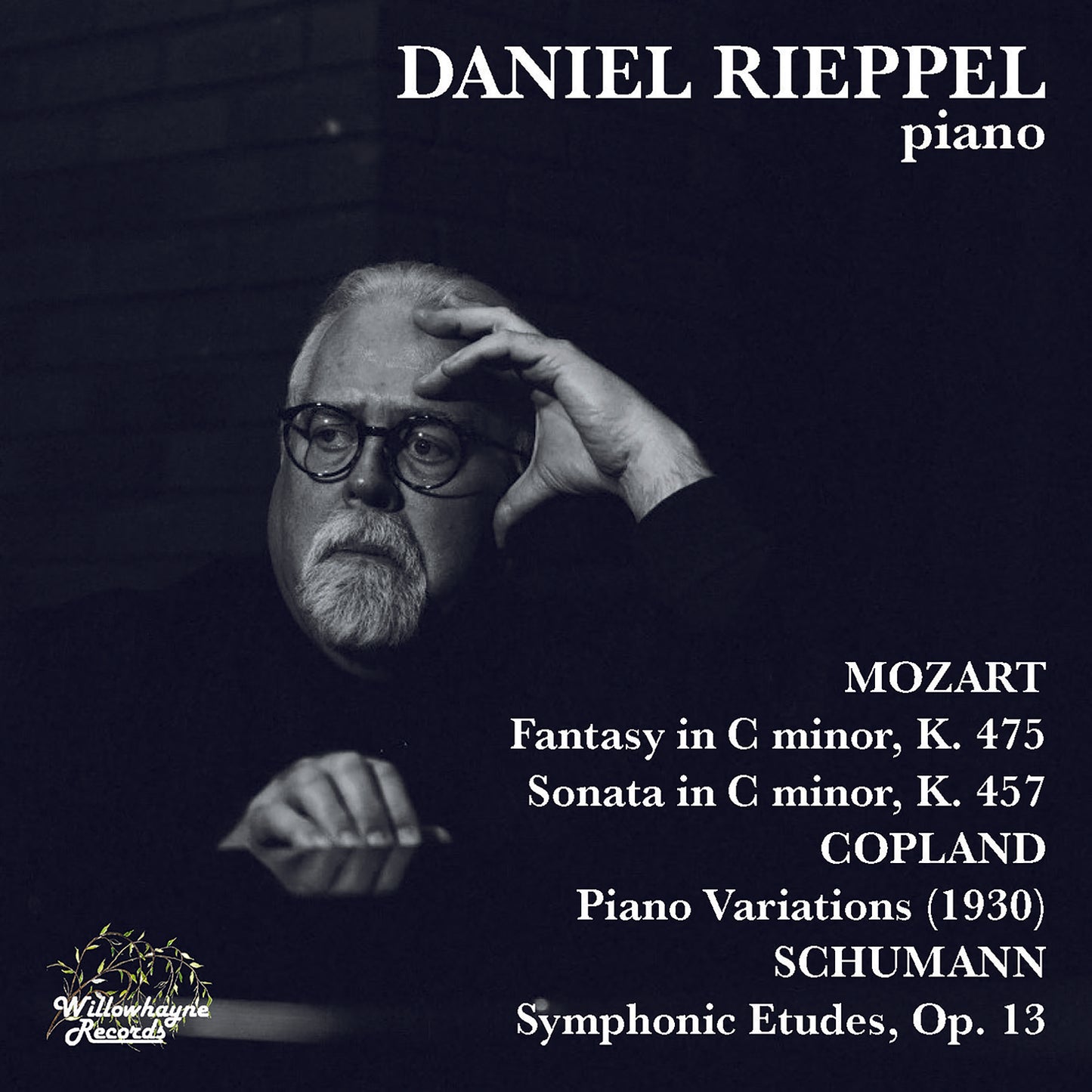 Daniel Rieppel Plays Mozart, Copland & Schumann