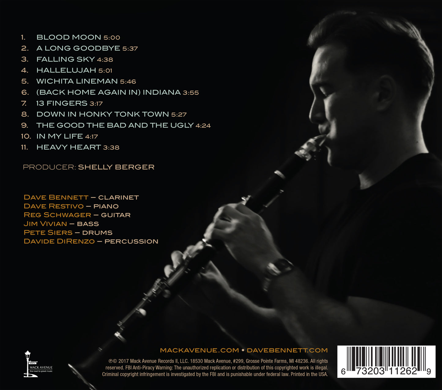 Blood Moon / Dave Bennett